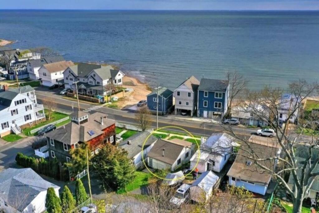 Beachy Bay Breeze Bungalow 2Br With Parking And Close To Many Amenities. West Haven Exteriér fotografie