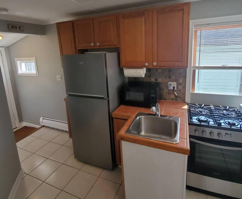 Beachy Bay Breeze Bungalow 2Br With Parking And Close To Many Amenities. West Haven Exteriér fotografie
